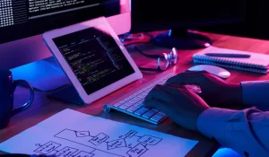 پردرآمدترین شغل‌های ایران در سال ۲۰۲۶ — برنامه‌نویسی، دیجیتال مارکتینگ، سئو و تجارت الکترونیک — بازار کار و فرصت‌های استخدام